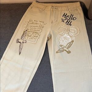 Women's Beige Graphic Jeans
